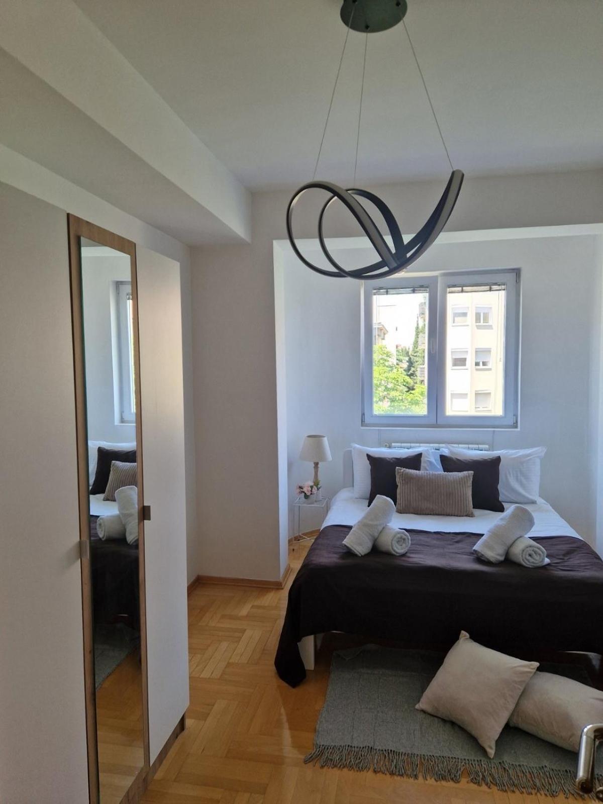 Kamche Lux Apartment Skopje Eksteriør bilde