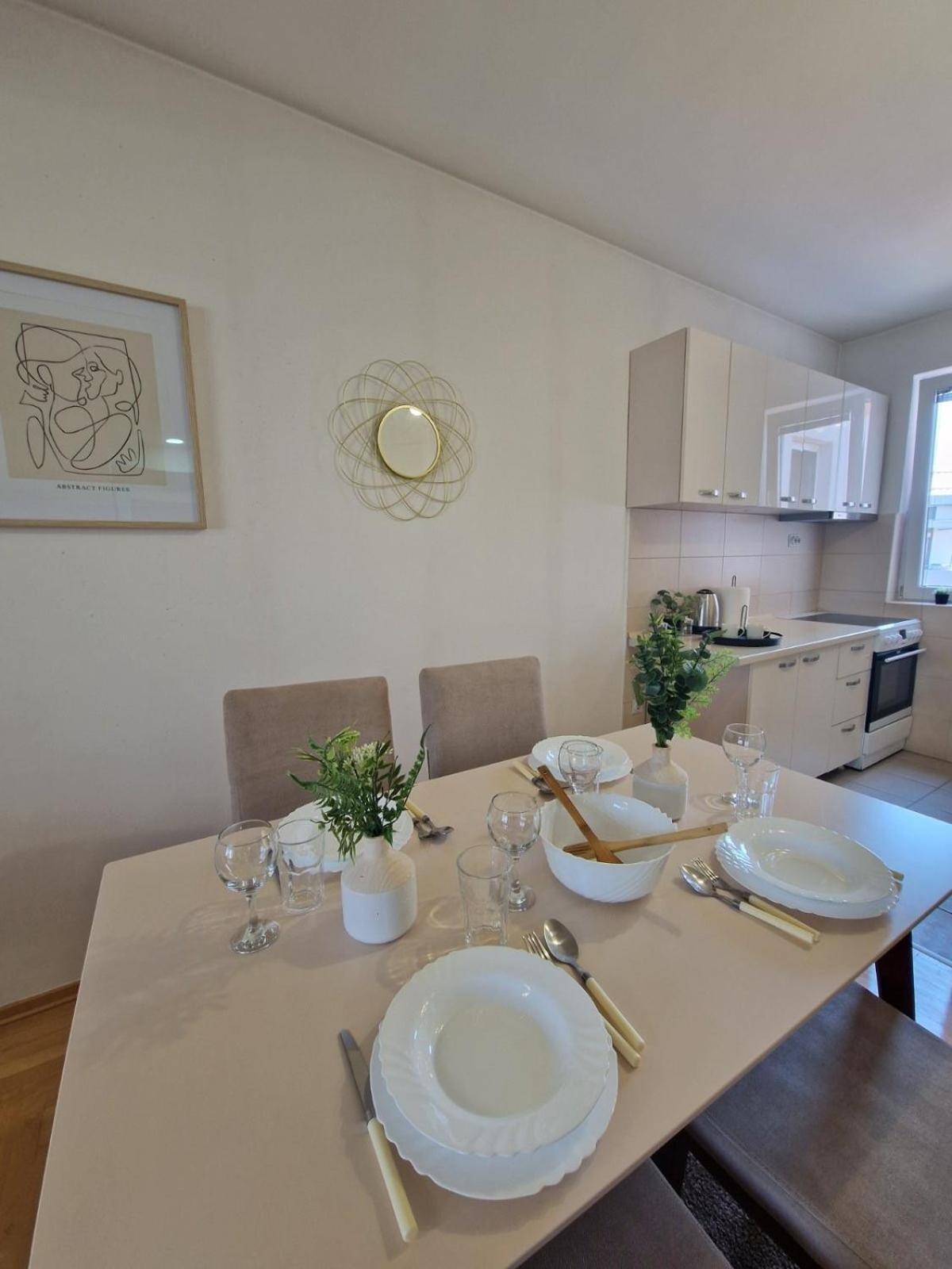 Kamche Lux Apartment Skopje Eksteriør bilde