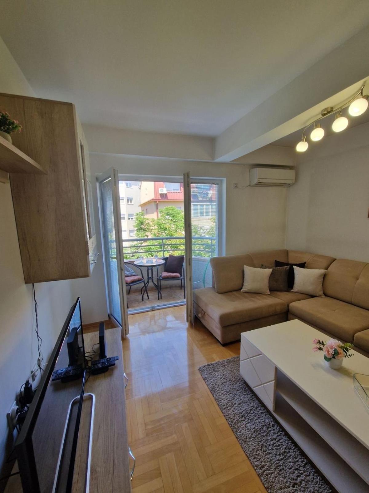 Kamche Lux Apartment Skopje Eksteriør bilde